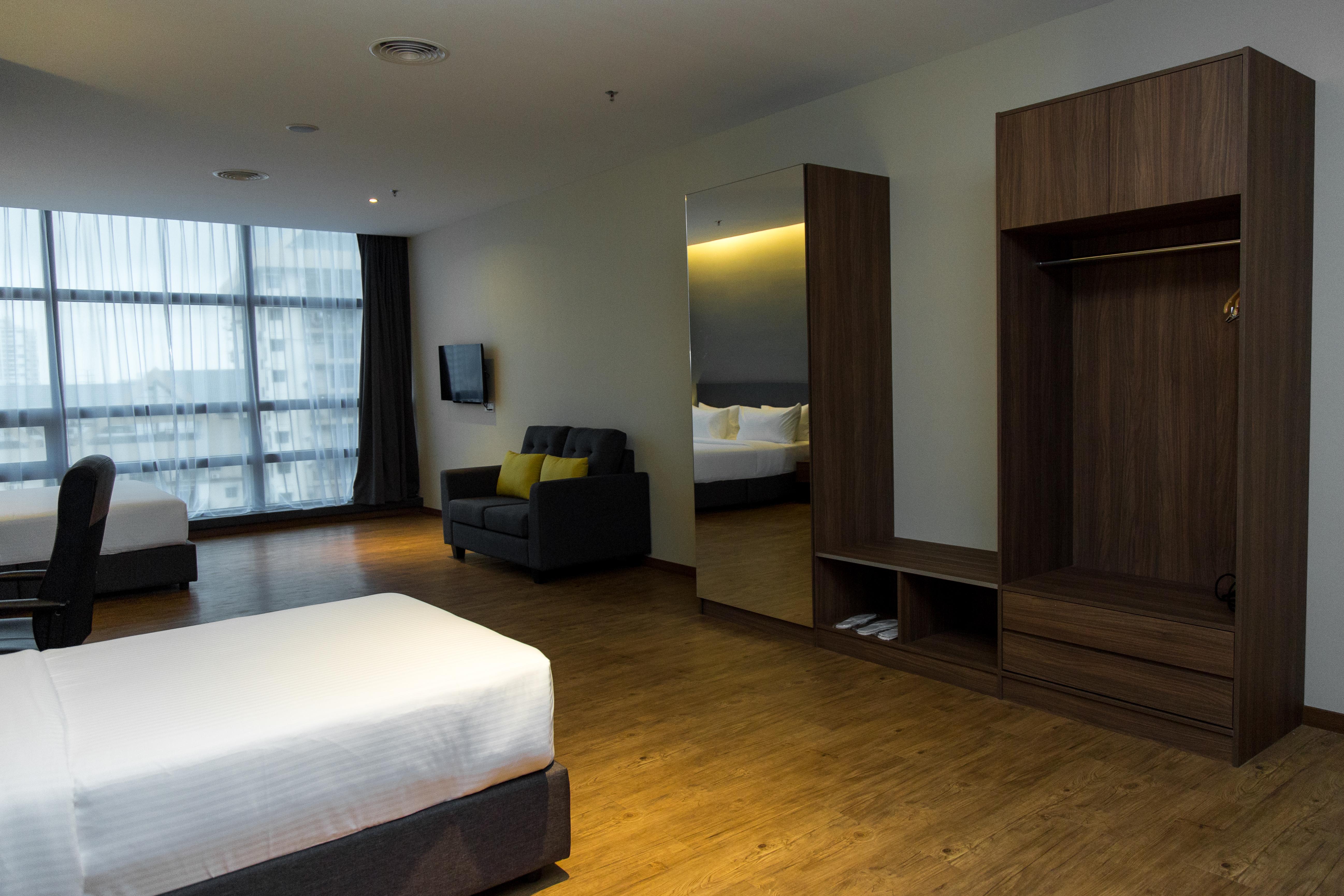 Imperial Regency Suites & Petaling Jaya Kuala Lumpur Exterior photo