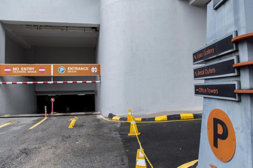 Imperial Regency Suites & Petaling Jaya Kuala Lumpur Exterior photo