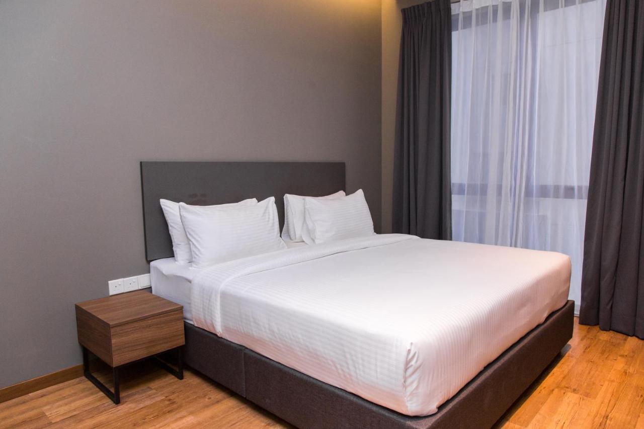 Imperial Regency Suites & Petaling Jaya Kuala Lumpur Exterior photo